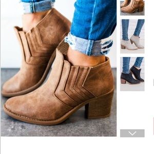 Solid Round Toe Heeled Booties
